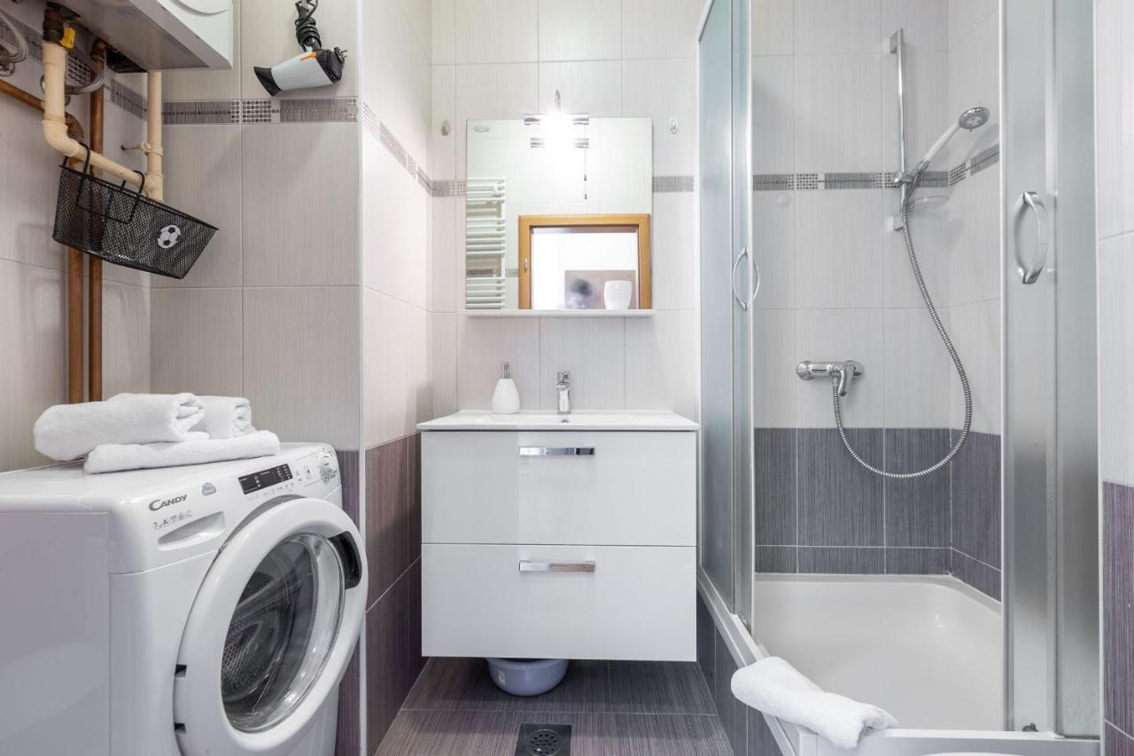 Jadran Apartment With Balcony And Parking Garage ザダル エクステリア 写真