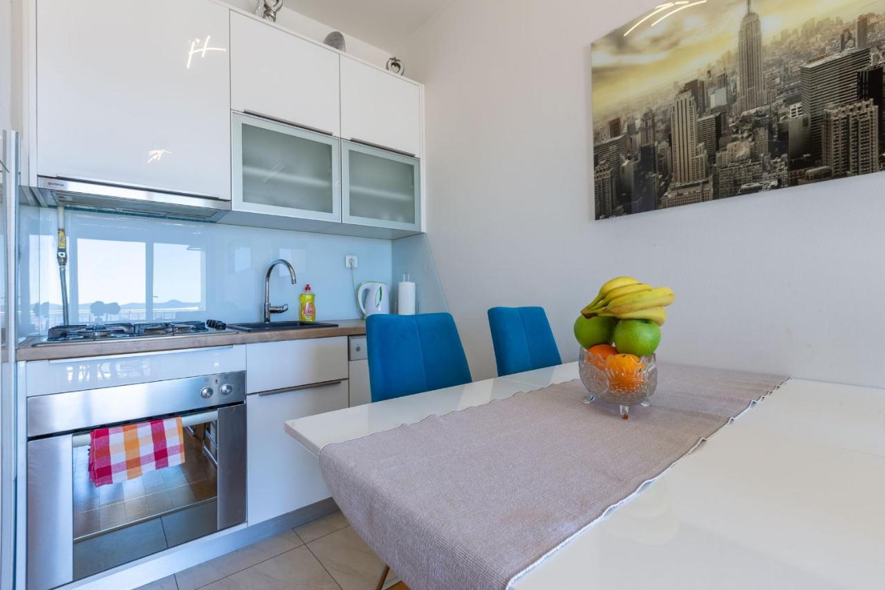 Jadran Apartment With Balcony And Parking Garage ザダル エクステリア 写真
